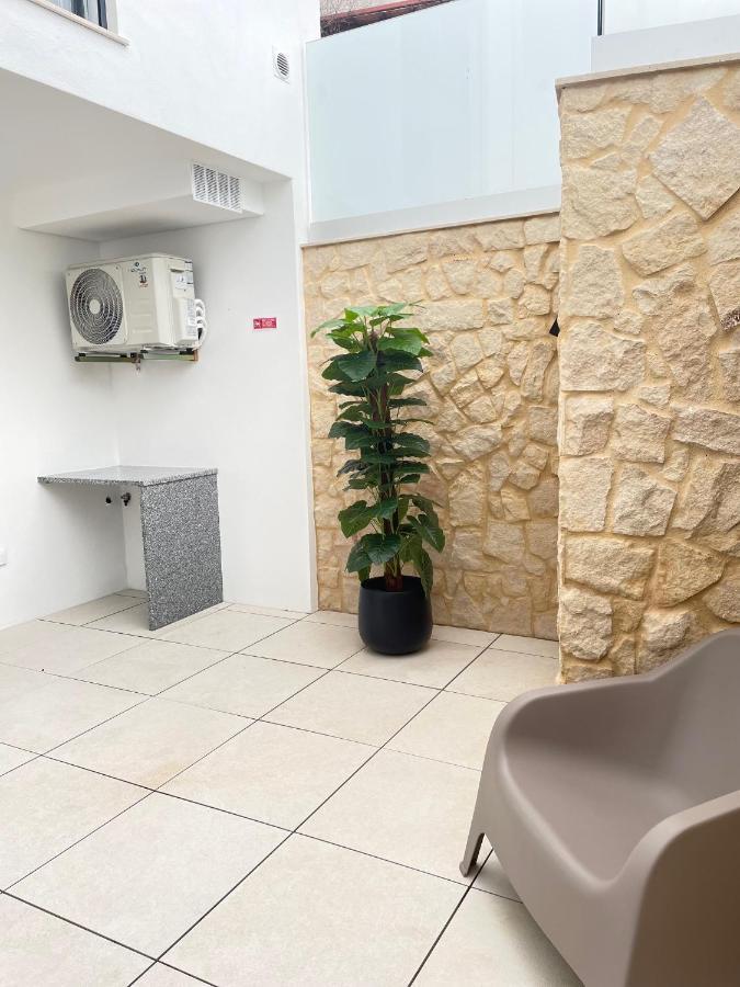 T1 Com Patio Apartment Portimao Exterior photo